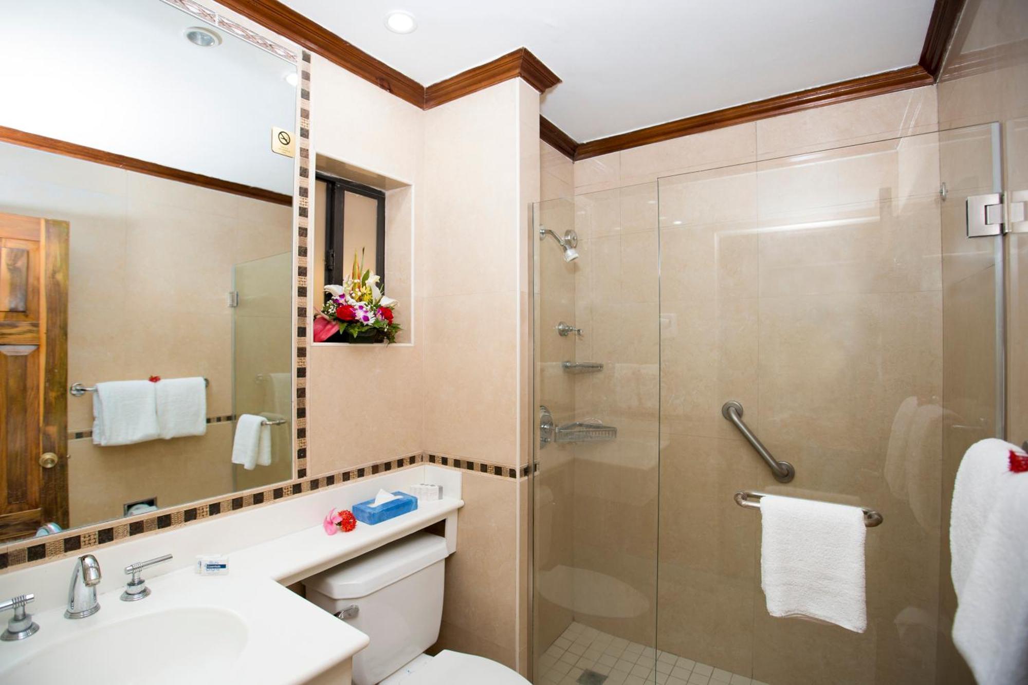 Rooms On The Beach เนกริล ภายนอก รูปภาพ
