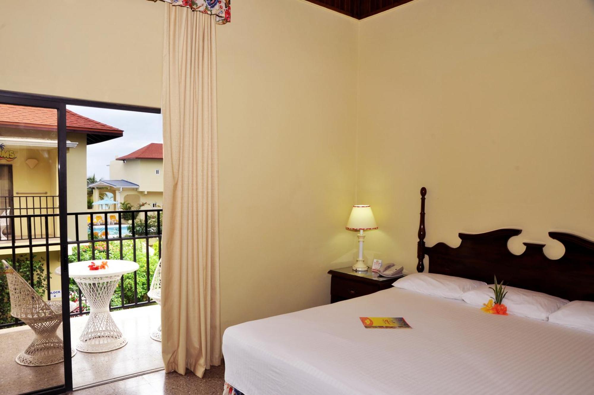 Rooms On The Beach เนกริล ภายนอก รูปภาพ